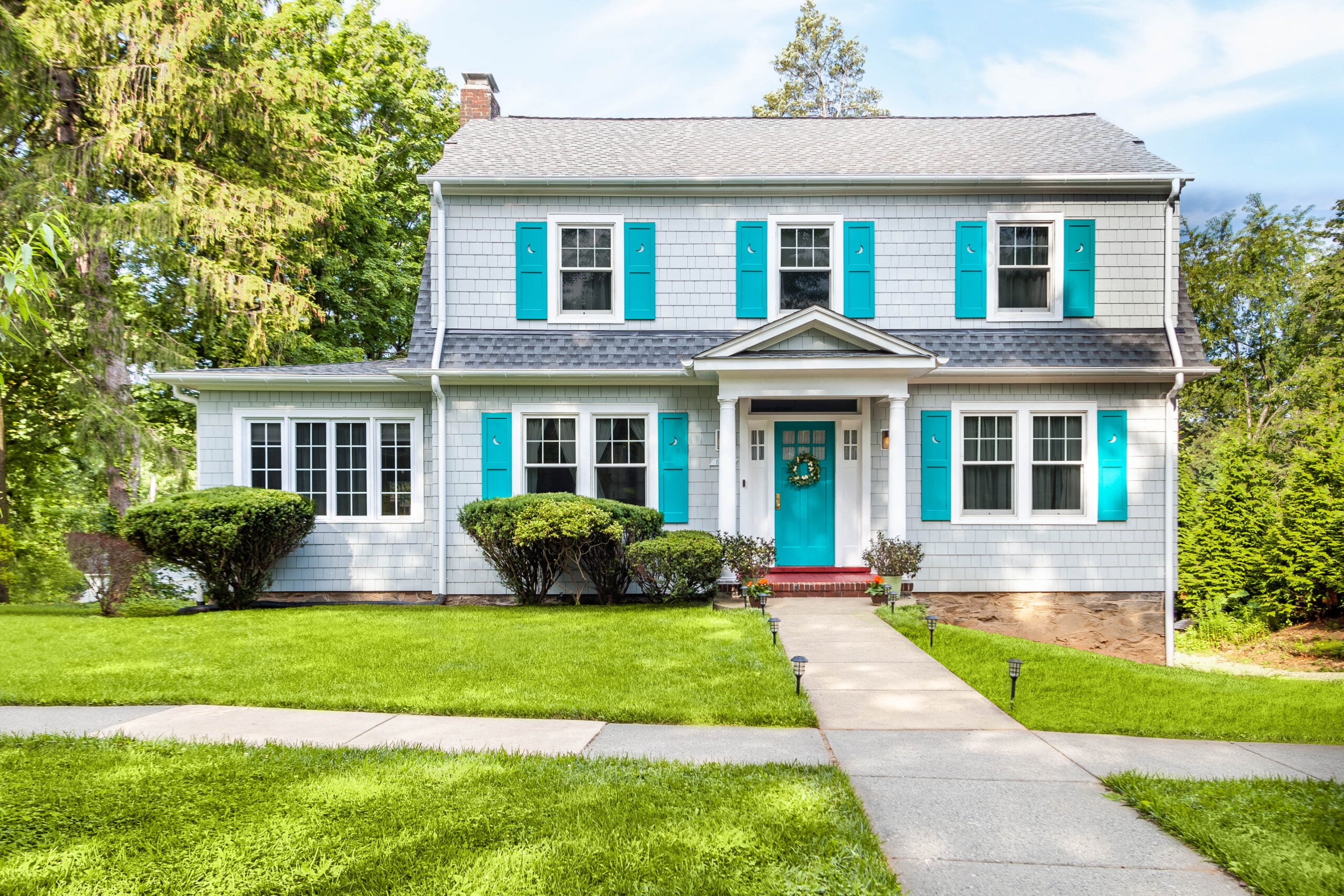 James Hardie Siding - Colonial Style