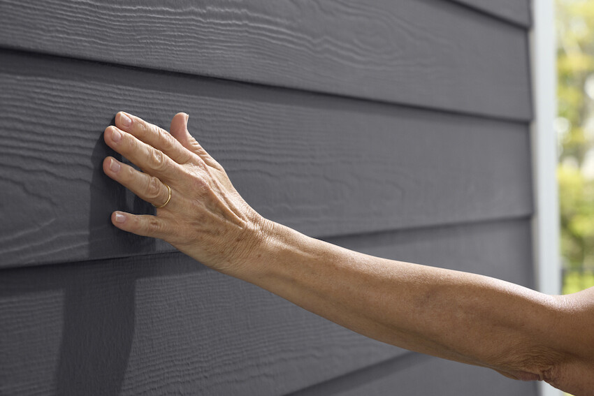 Fiber cement siding texture detail — Tampa FL installation by Fresh Start Exteriors